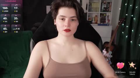 Helen Blossom online show from 02.22.25