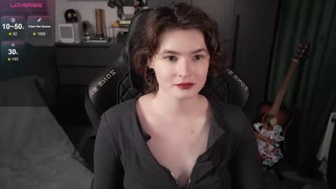 Helen Blossom online show from 06.24.26
