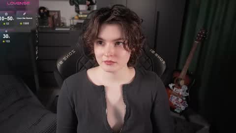 Helen Blossom online show from 07.30.26