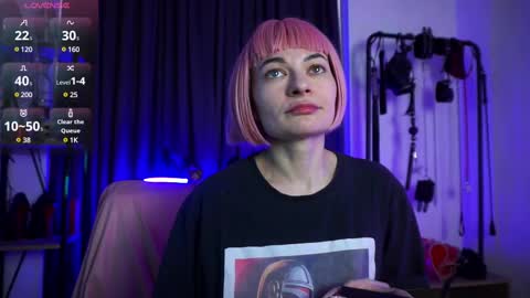 Snapshot of cyberxgoddess_ chatting on 02.14.25 Lily Goddess online show from 02.14.25