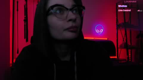 Lily Goddess online show from 04.25.26