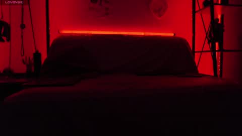 Snapshot of cyberxgoddess_ chatting on 06.18.26 Lily Goddess online show from 06.18.26