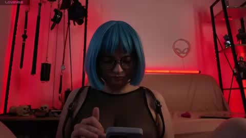 Snapshot of cyberxgoddess_ chatting on 06.23.26 Lily Goddess online show from 06.23.26