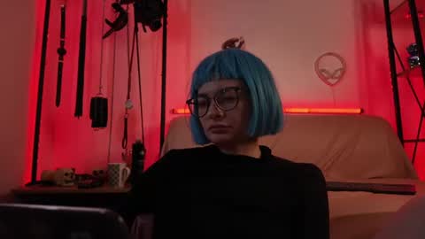 Snapshot of cyberxgoddess_ chatting on 06.25.26 Lily Goddess online show from 06.25.26