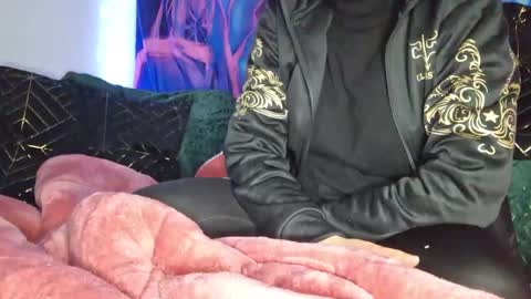 Snapshot of cyndee_winter chatting on 02.03.25 Cyndee Winter online show from 02.03.25