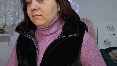 Snapshot of cyndee_winter chatting on 02.02.26 Cyndee Winter online show from 02.02.26