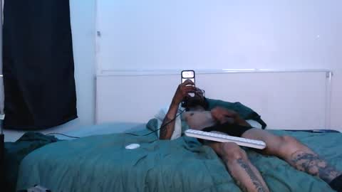 Snapshot of cyrusveal3 chatting on 07.20.26 SkinnyTattedGuy online show from 07.20.26