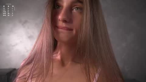 Isabella online show from 07.10.26