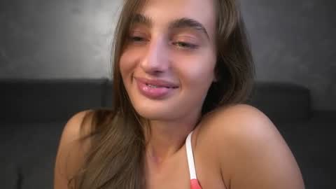 Isabella online show from 07.25.26