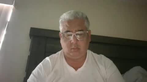 Snapshot of czar1974 chatting on 11.27.25 czar1974 online show from 11.27.25