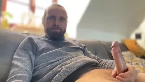 Snapshot of d0n_gi0vanni chatting on 01.18.25 d0n_gi0vanni online show from 01.18.25