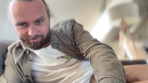 d0n_gi0vanni online show from 04.22.26