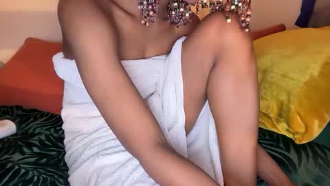 Snapshot of d7310d5 chatting on 04.01.26 d7310d5 online show from 04.01.26