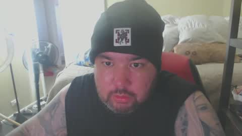 Snapshot of d____w chatting on 01.12.25 d____w online show from 01.12.25