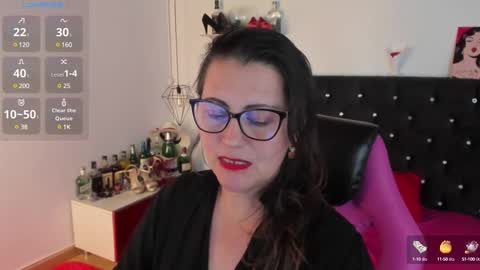 Mia  online show from 03.10.25