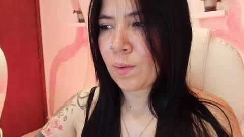 Ailyn  online show from 02.21.25