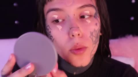 Snapshot of daarlene chatting on 02.16.25 Darlene online show from 02.16.25