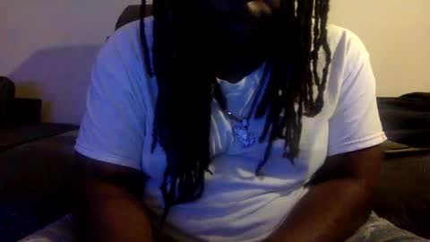 Snapshot of daboss233 chatting on 10.07.25 Saucy papi online show from 10.07.25