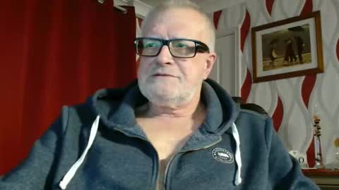 Snapshot of daddiescockforyou chatting on 11.20.25 Brian ... online show from 11.20.25
