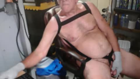 daddyass4u2breed online show from 10.07.25