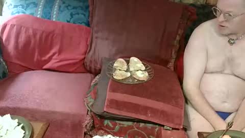Snapshot of daddycubbyhubby chatting on 04.27.26 Daddy online show from 04.27.26