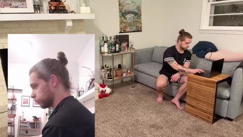 Snapshot of daddydaydrinkz chatting on 12.12.24 DaddydayDrinkz online show from 12.12.24