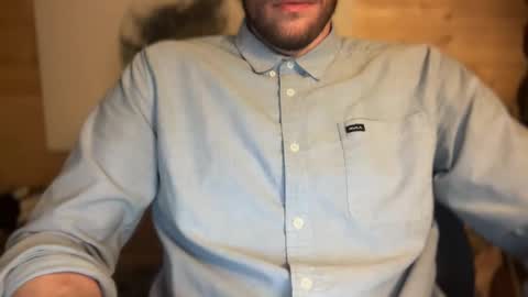 Snapshot of daddydoesit69 chatting on 11.15.25 Leo online show from 11.15.25