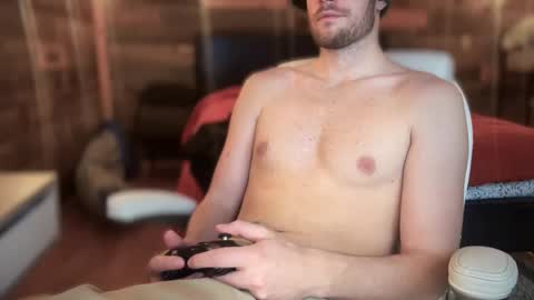 Snapshot of daddydoesit69 chatting on 01.14.26 Leo online show from 01.14.26