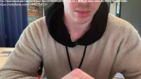 Snapshot of daddygmoney6969 chatting on 03.21.26 daddygmoney6969 online show from 03.21.26