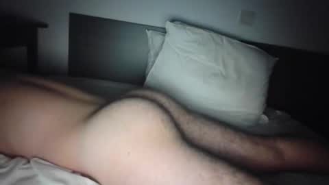 Snapshot of daddyl_e_s chatting on 12.08.24 daddyl_e_s online show from 12.08.24