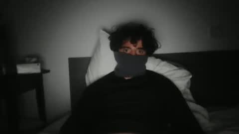 Snapshot of daddyl_e_s chatting on 03.08.25 daddyl_e_s online show from 03.08.25