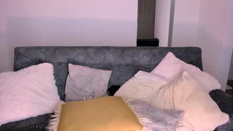 Snapshot of daddylovesmybigbutt chatting on 11.18.25 Creamy online show from 11.18.25