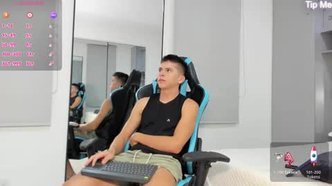 Snapshot of daddyrich4u chatting on 10.09.25 daddyrich4u online show from 10.09.25