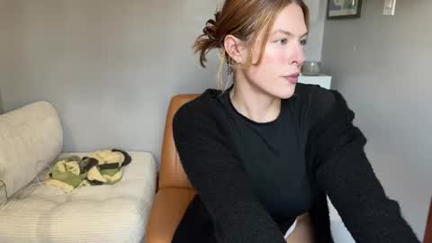 Snapshot of daddysfav_xx chatting on 11.12.25 princess online show from 11.12.25