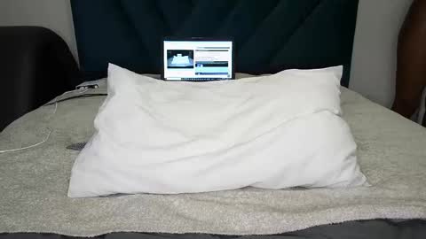 daddyslittleebony online show from 10.27.25