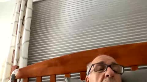 Snapshot of daddyweis chatting on 09.17.25 daddyweis online show from 09.17.25