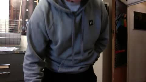 Snapshot of dadooronron69 chatting on 10.12.25 dadooronron69 online show from 10.12.25