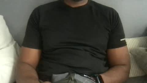 Snapshot of dadsblk chatting on 01.09.26 D online show from 01.09.26