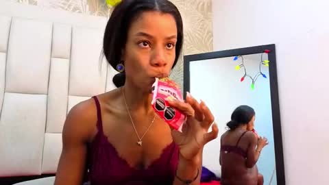 daffnelewis online show from 02.12.26