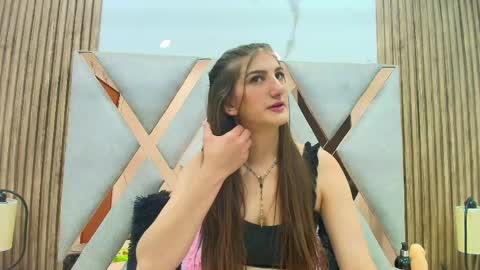 Dafne Castro online show from 04.27.26