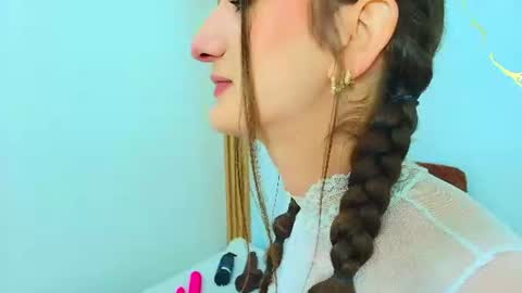 Dafne Castro online show from 06.10.26