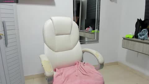 Dahian  online show from 01.19.26