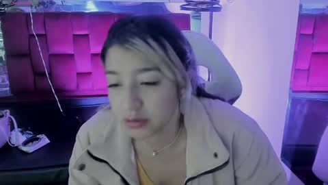 Snapshot of dahiana_dmour chatting on 05.11.26 Dahiana online show from 05.11.26