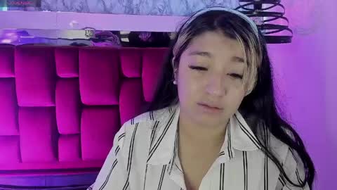 Snapshot of dahiana_dmour chatting on 05.14.26 Dahiana online show from 05.14.26