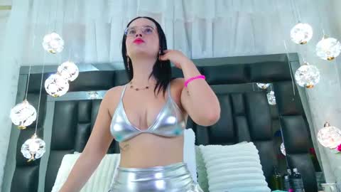 Snapshot of dahianamoss chatting on 09.20.25 Dahiana online show from 09.20.25