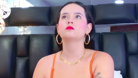 Dahiana online show from 04.28.26
