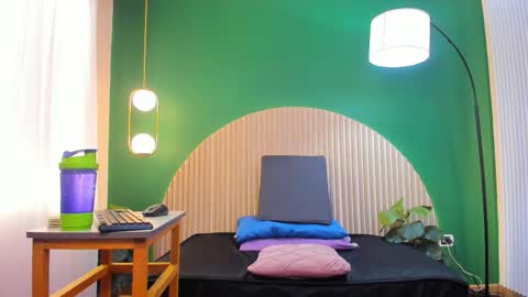 Dahiane Connor online show from 03.14.26