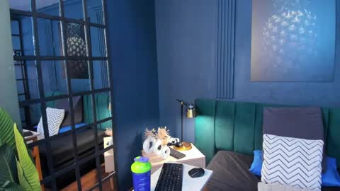 Dahiane Connor online show from 04.23.26