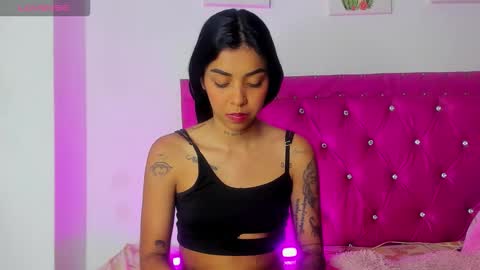 Snapshot of dahiangomezz chatting on 02.26.26 online show from 02.26.26