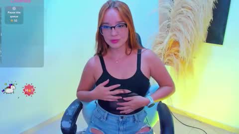 Dahlia online show from 12.05.25